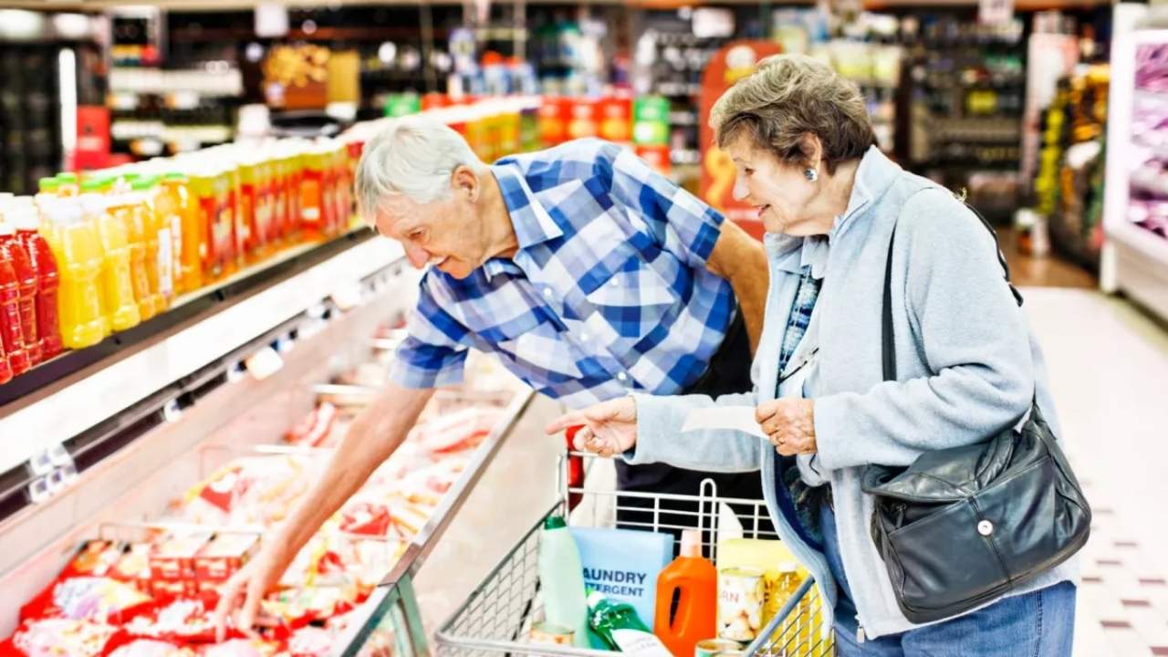 Social Security Benefits to Rise in 2025 With COLA
